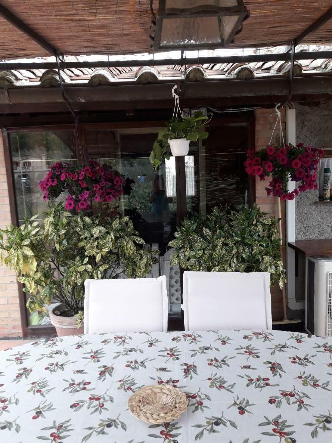 Apartamento "La Casa Di Maria Luce" Con Terrazza Panoramica Gaiole in Chianti Exterior foto